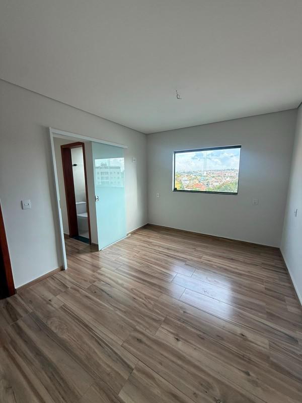 Casa, Linda Vista, 3 Quartos, 4 Vagas, 1 Suíte