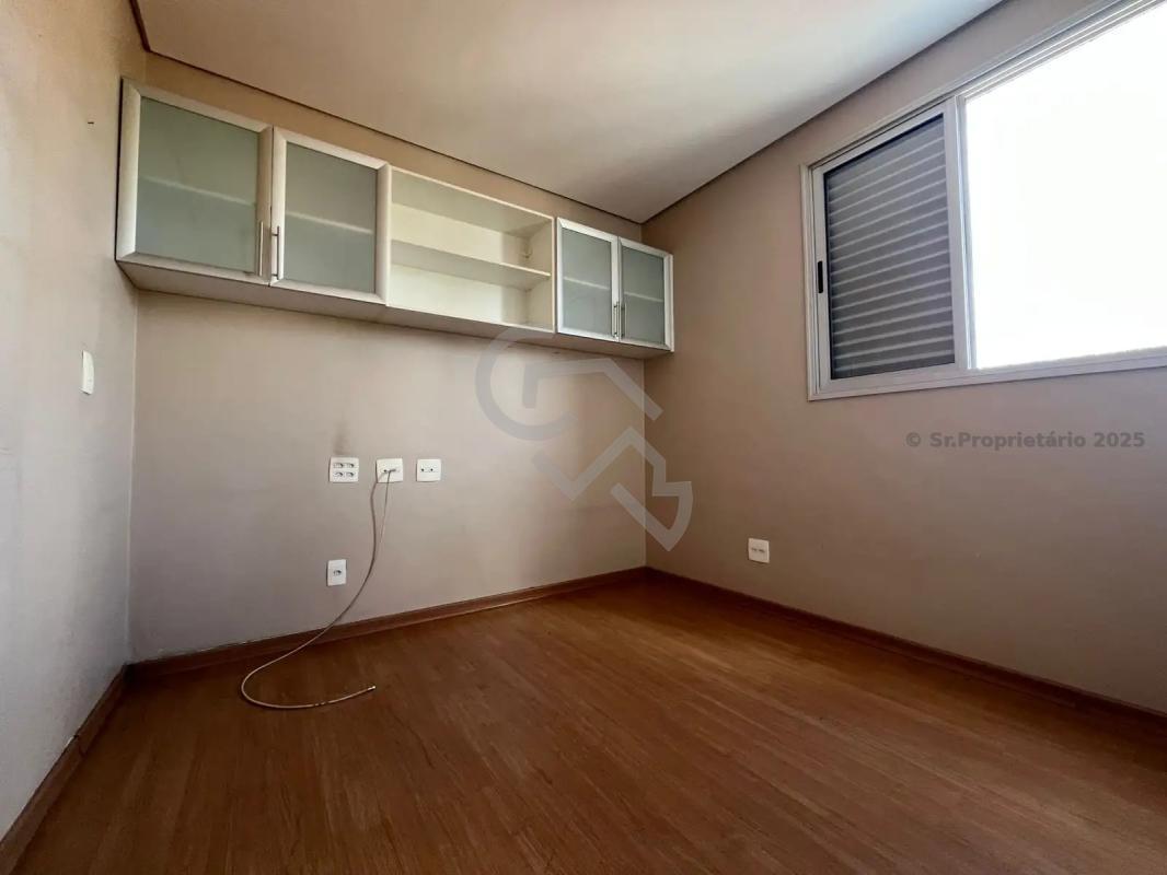 Apartamento, Floresta, 3 Quartos, 2 Vagas, 2 Suítes