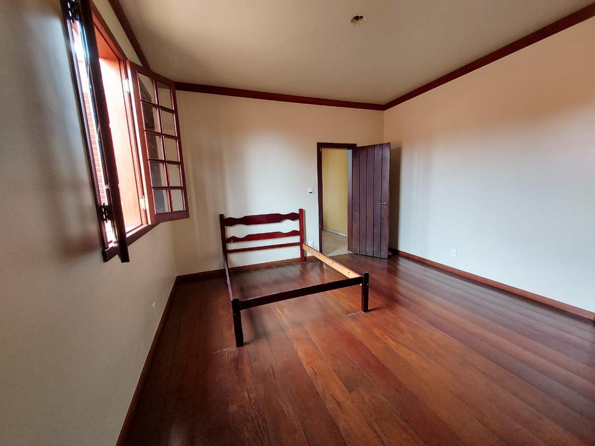 Casa, Palmares, 5 Quartos, 5 Vagas, 2 Suítes