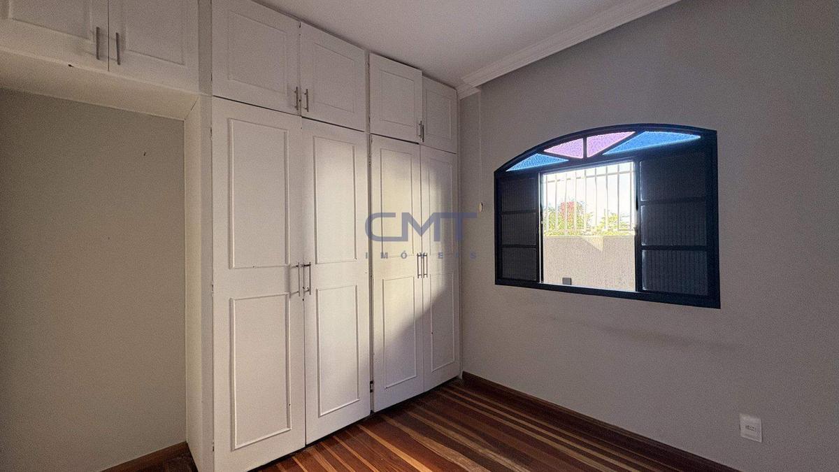 Apartamento, Luxemburgo, 4 Quartos, 1 Vaga, 1 Suíte