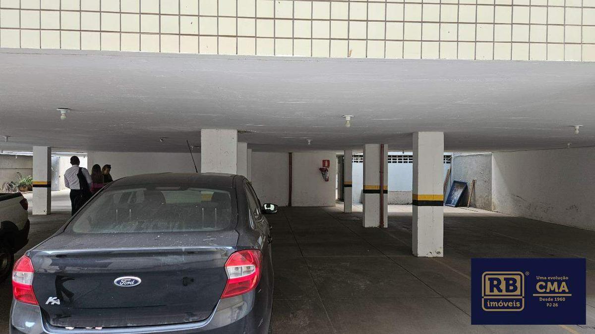 Apartamento, Funcionários, 4 Quartos, 2 Vagas, 1 Suíte