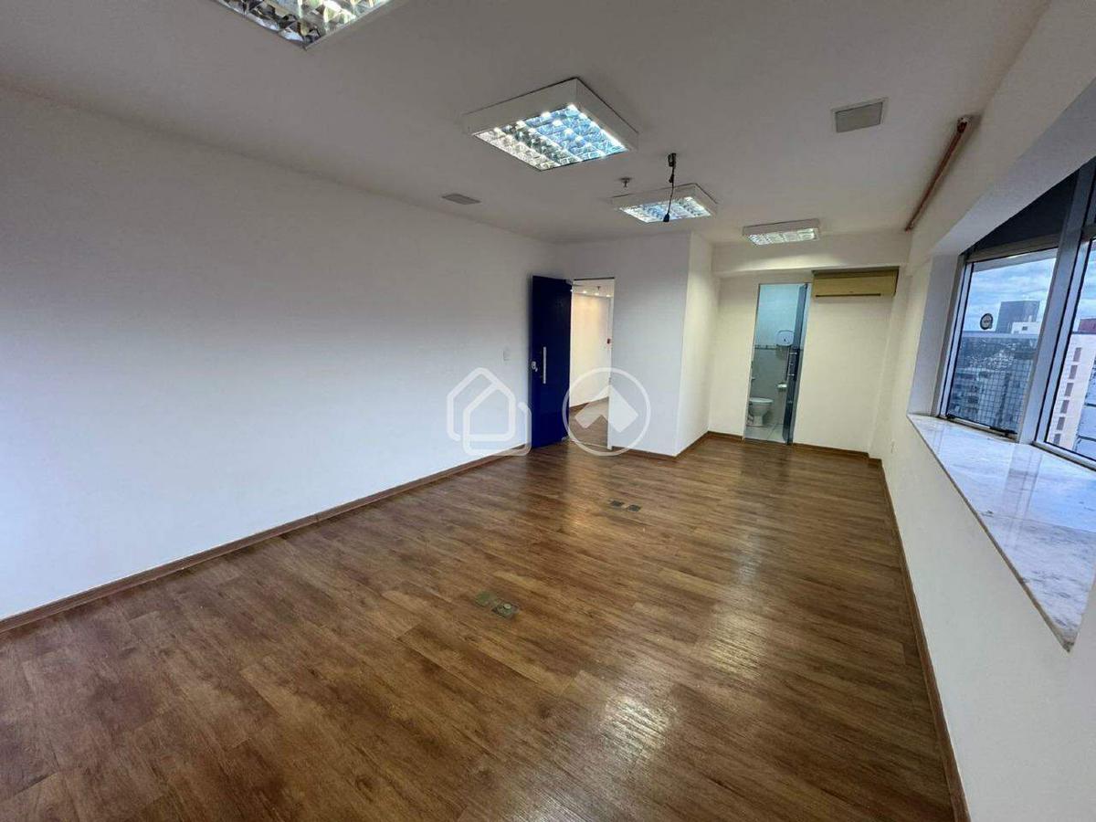 Sala, Estoril, 6 Vagas