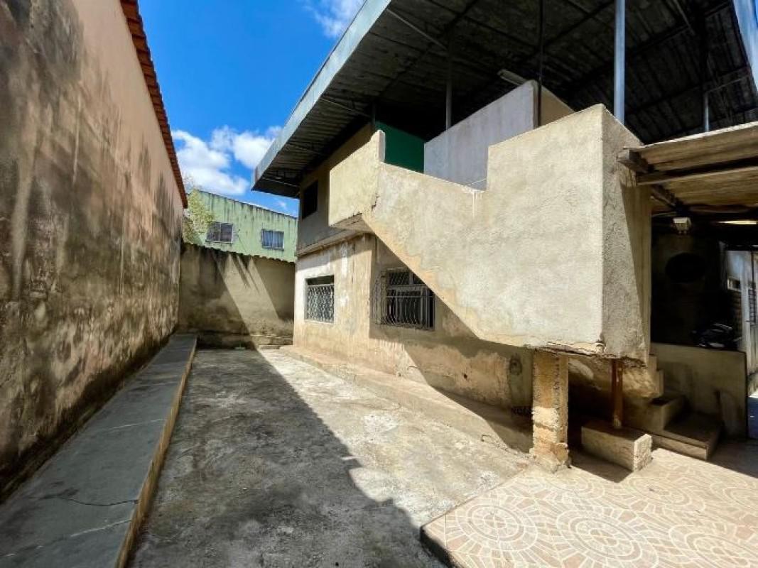 Casa, São Tomáz, 4 Quartos, 0 Vaga, 1 Suíte