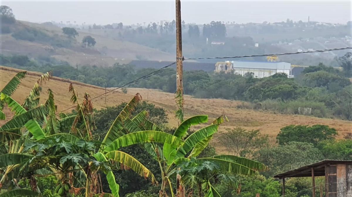 Lote, Centro, 1 Quarto, 1 Vaga