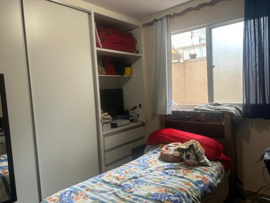 Apartamento, Barreiro, 3 Quartos, 2 Vagas, 1 Suíte