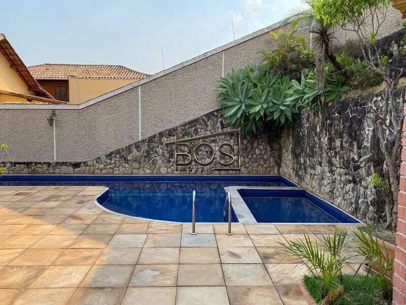 Casa, Santa Lúcia, 5 Quartos, 4 Vagas, 3 Suítes