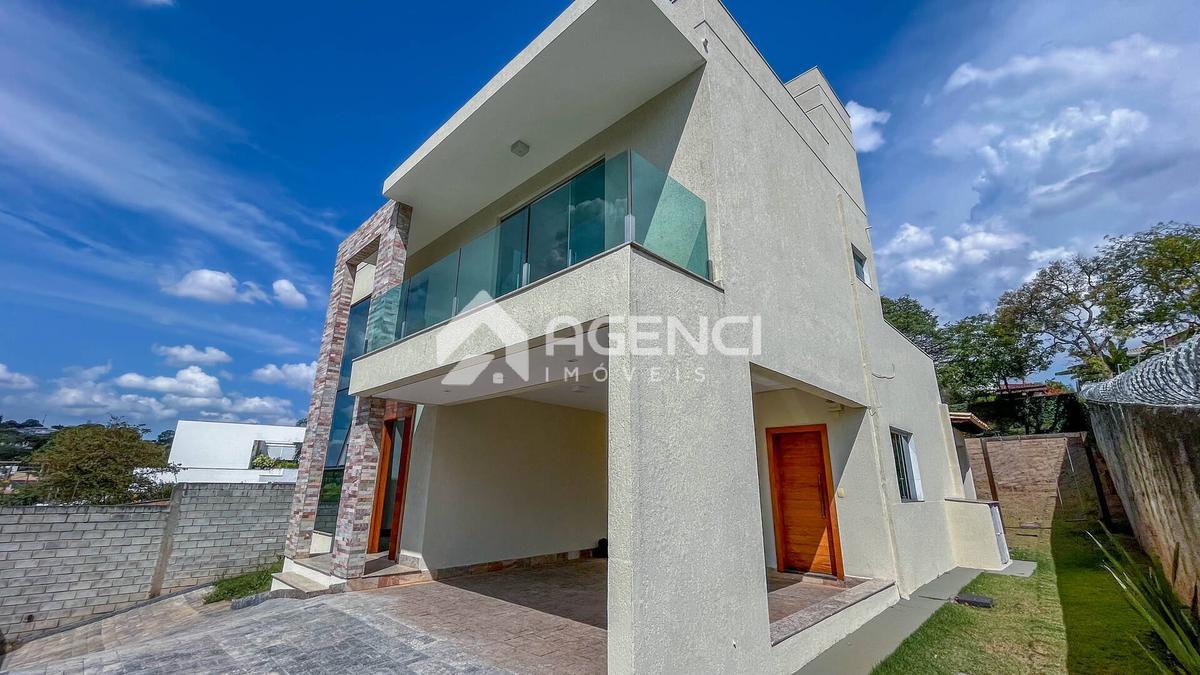 Casa, Bandeirantes (pampulha), 3 Quartos, 0 Vaga, 1 Suíte