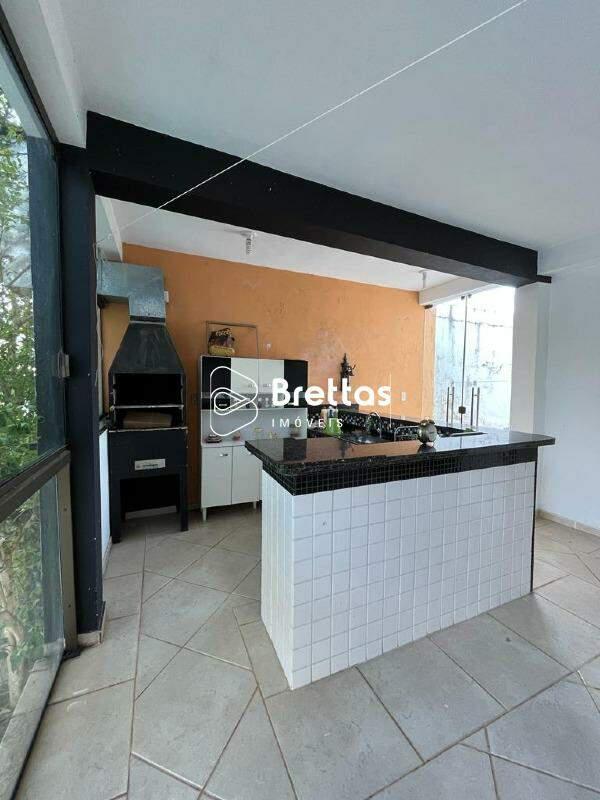 Casa, Centro, 5 Quartos, 2 Vagas, 4 Suítes