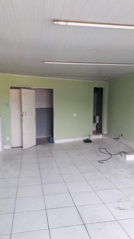 Sala, Centro, 0 Quarto, 0 Vaga