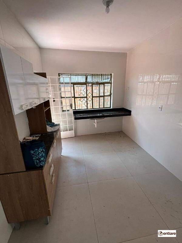 Casa, Planalto, 4 Quartos, 6 Vagas, 2 Suítes