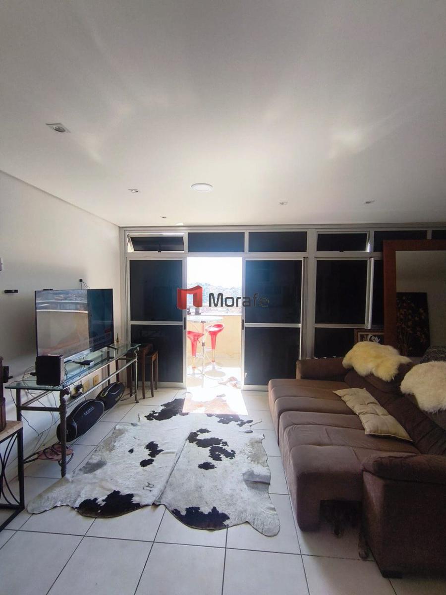 Apartamento, Centro, 2 Quartos, 0 Vaga