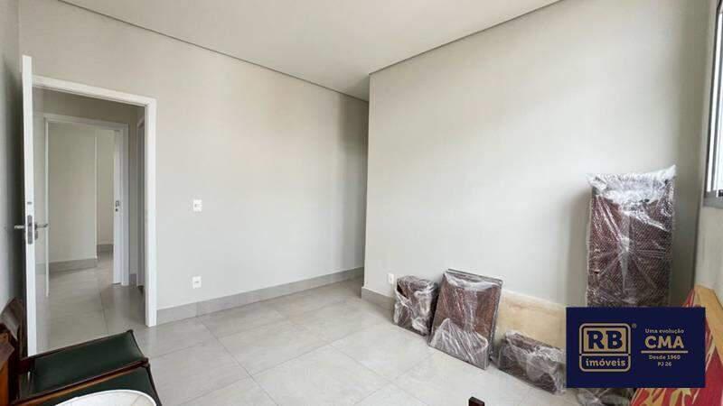 Cobertura, Centro, 2 Quartos, 0 Vaga, 4 Suítes