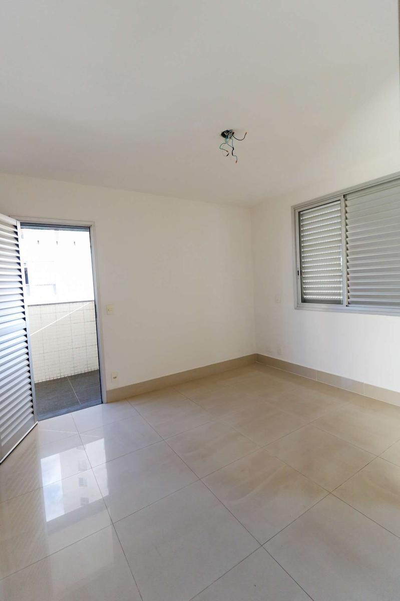 Cobertura, São Pedro, 3 Quartos, 2 Vagas, 1 Suíte