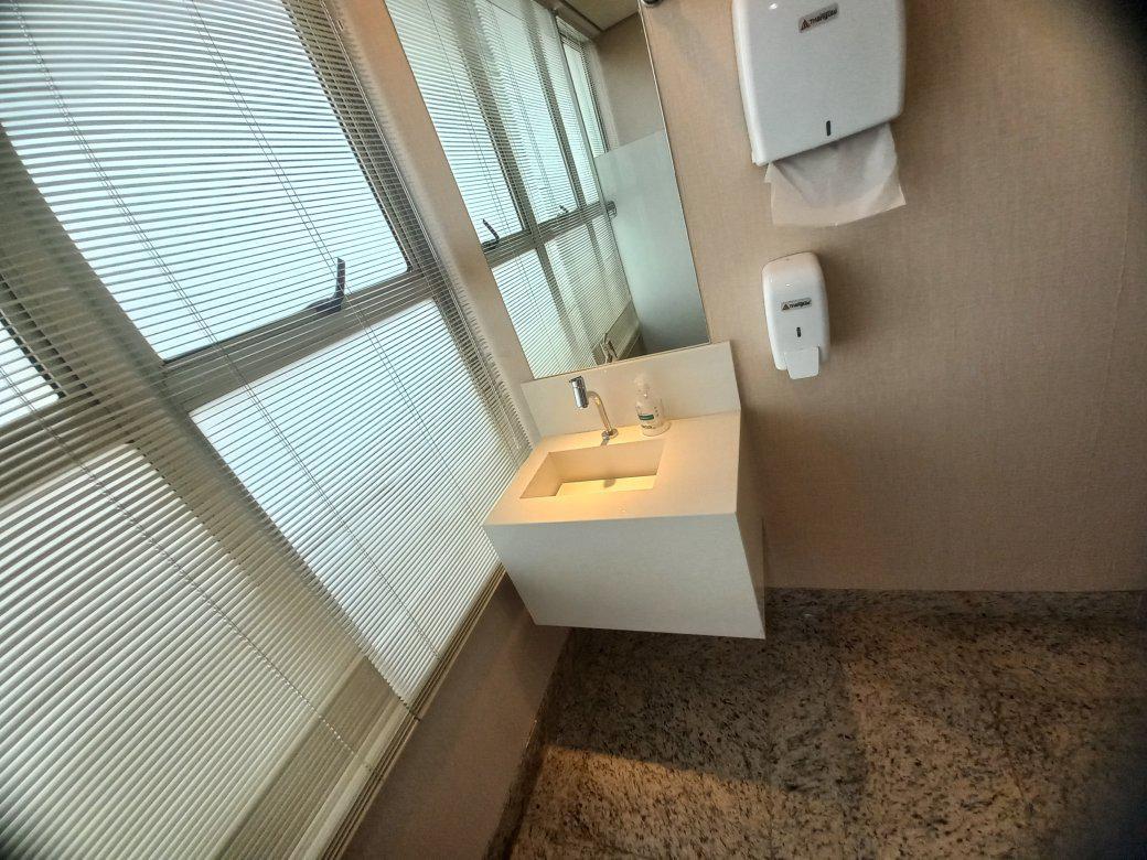 Sala, Savassi, 0 Quarto, 2 Vagas