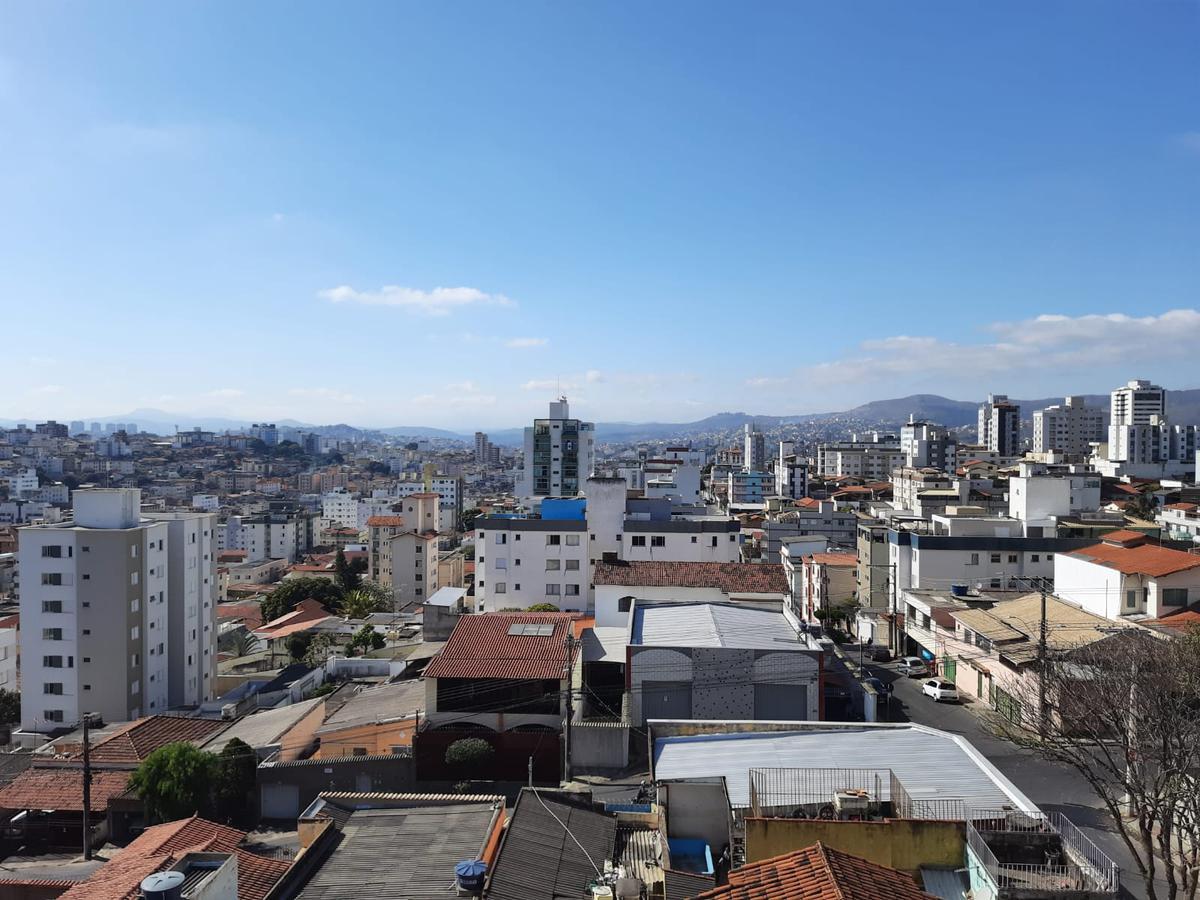 Cobertura, Sagrada Família, 3 Quartos, 2 Vagas, 1 Suíte