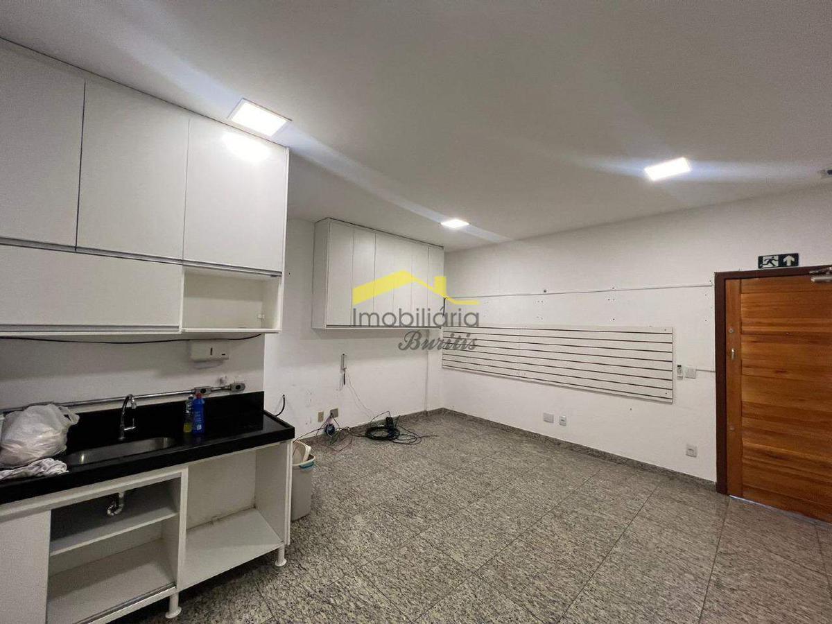 Sala, Estoril, 6 Vagas