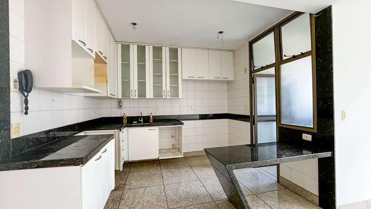 Apartamento, Savassi, 2 Quartos, 1 Vaga, 1 Suíte