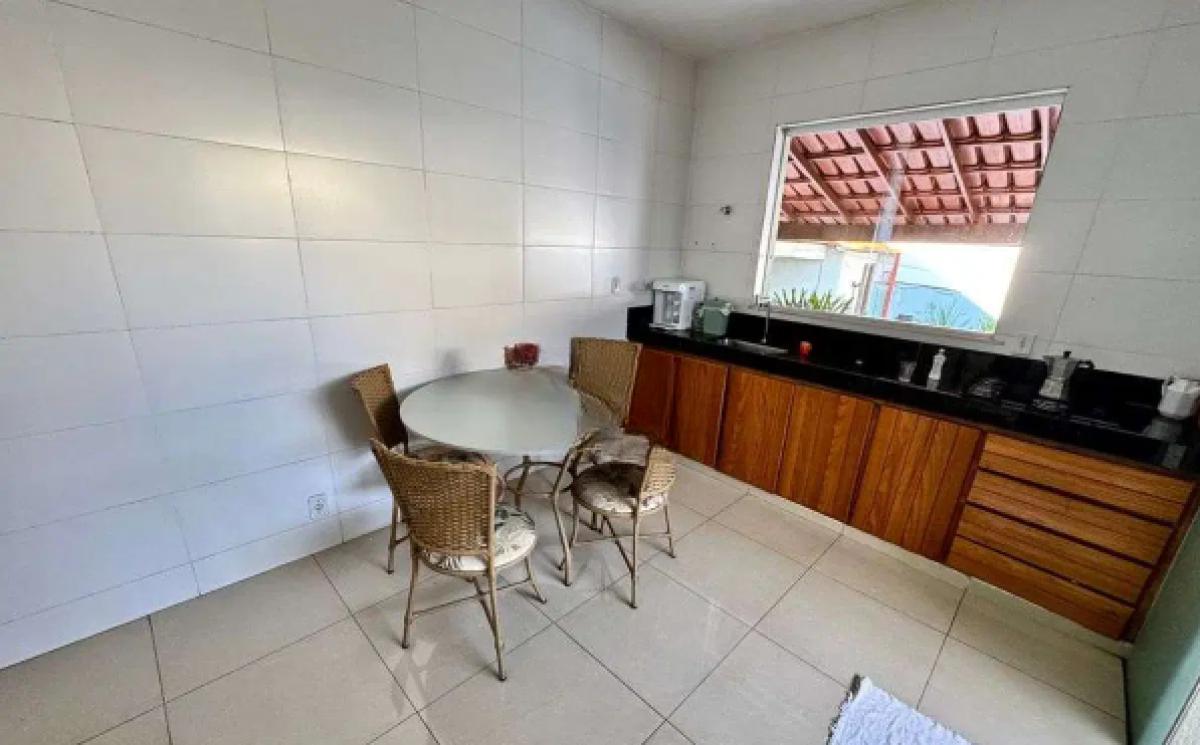 Casa, Santa Mônica, 3 Quartos, 3 Vagas, 1 Suíte