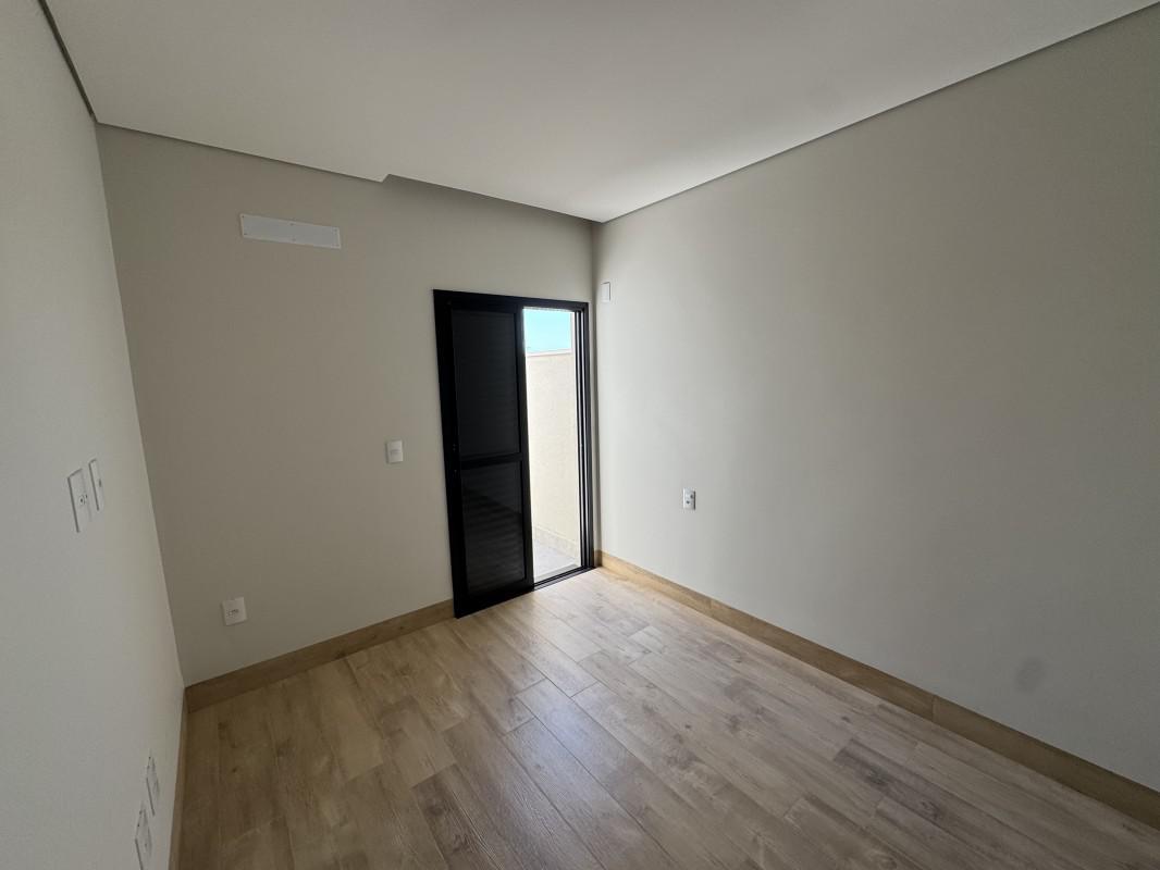 Casa, Jaraguá, 4 Quartos, 3 Vagas, 1 Suíte