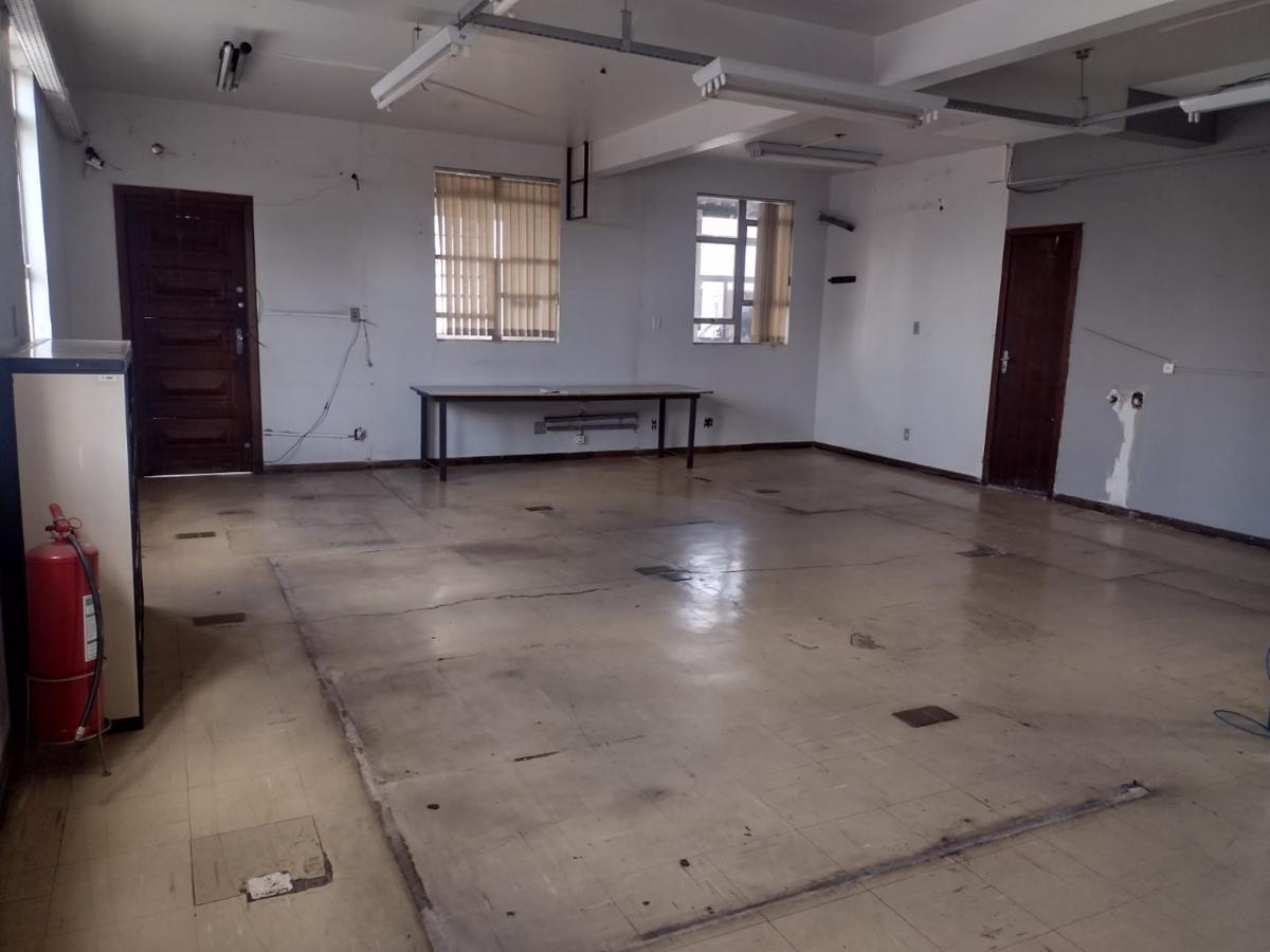 Prédio, Barro Preto, 0 Quarto, 2 Vagas