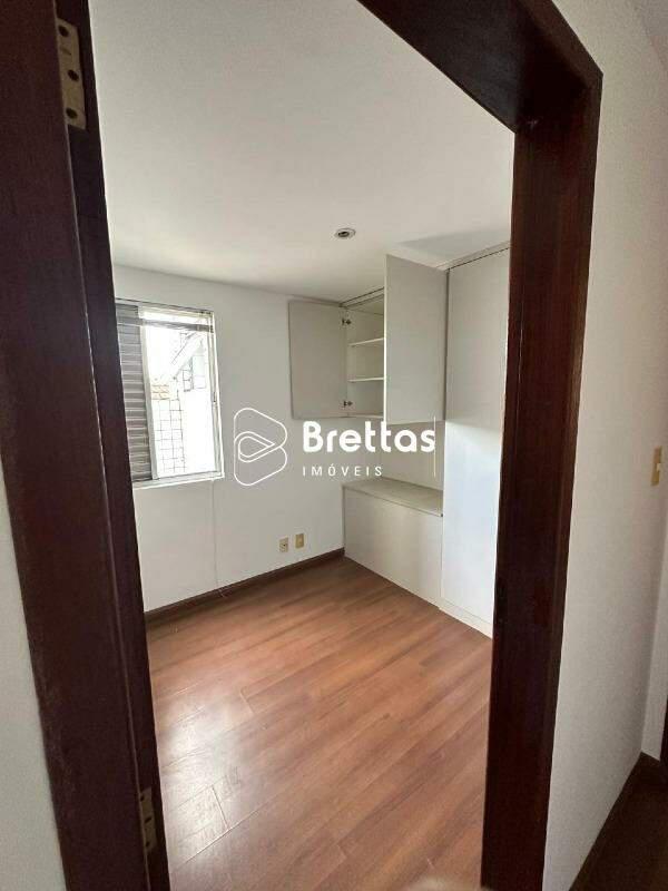Apartamento, Centro, 0 Quarto, 0 Vaga