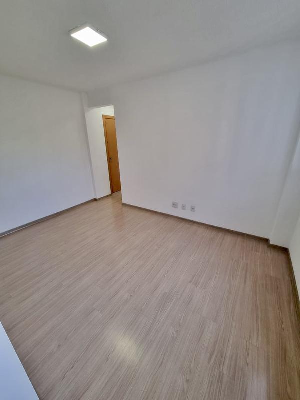 Apartamento, Barreiro, 2 Quartos, 1 Vaga