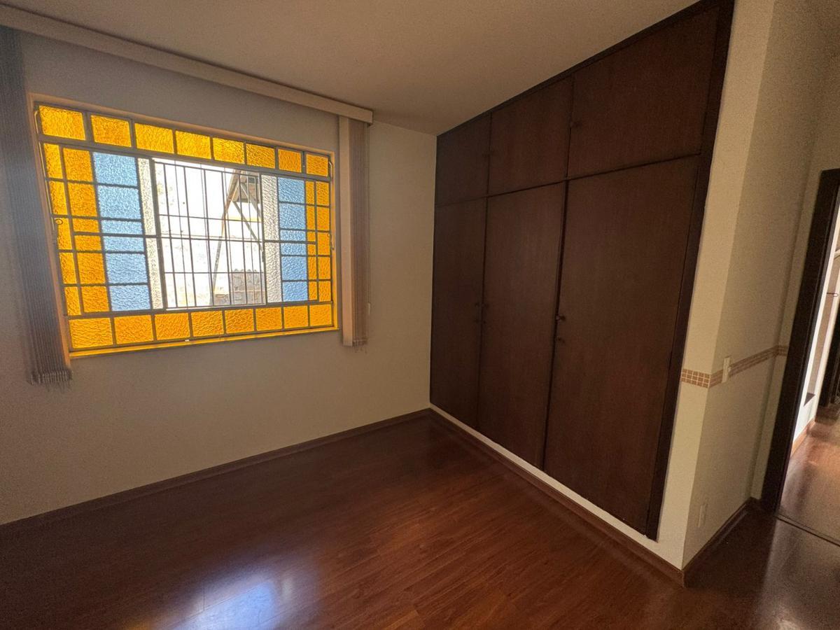 Casa, São Lucas, 4 Quartos, 3 Vagas, 1 Suíte