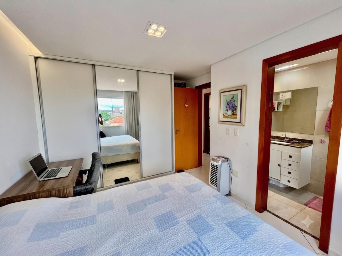Apartamento, Santa Terezinha, 3 Quartos, 2 Vagas, 1 Suíte