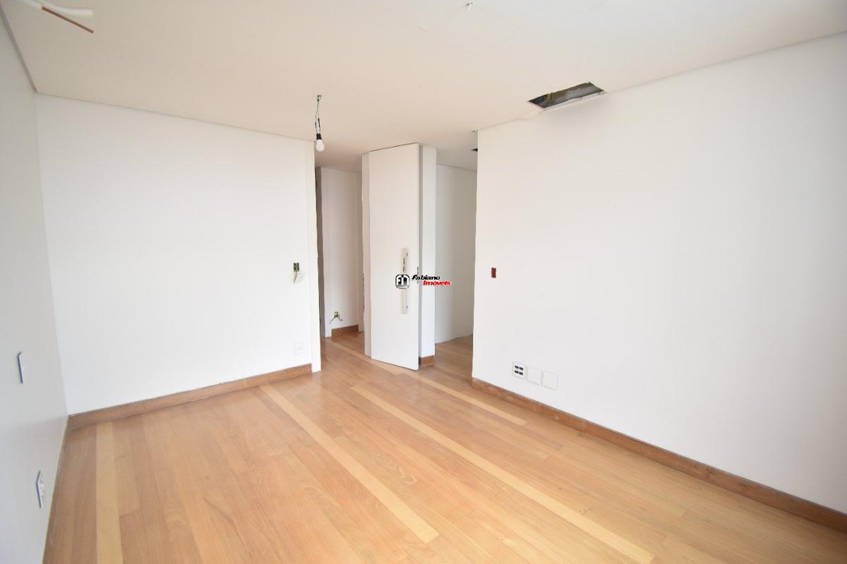 Casa, São Luiz (pampulha), 5 Quartos, 3 Vagas, 2 Suítes