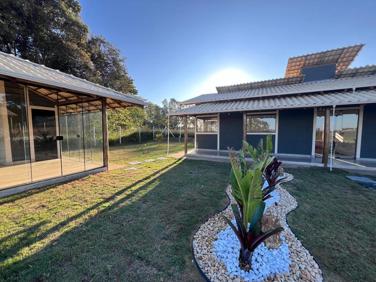 Fazenda, Centro, 3 Quartos, 10 Vagas, 2 Suítes