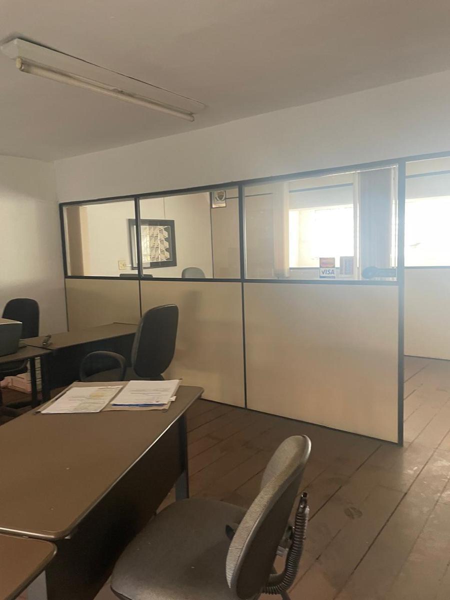 Prédio, Sagrada Família, 3 Quartos, 0 Vaga