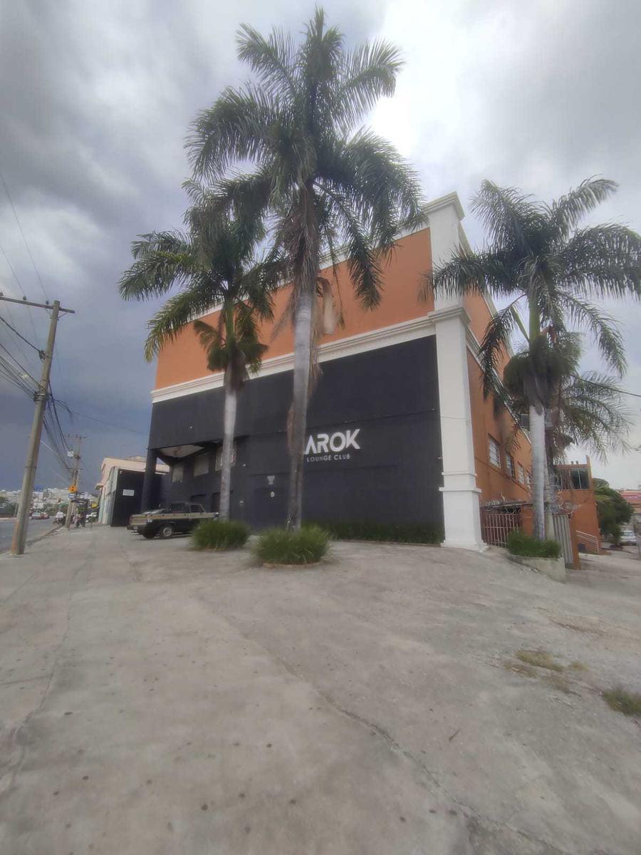 Galpão, Santa Terezinha, 0 Quarto, 10 Vagas