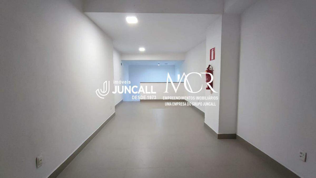 Loja, Funcionários