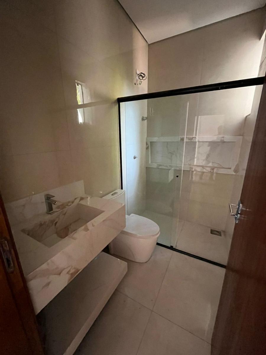 Casa, Centro, 2 Quartos, 2 Vagas, 1 Suíte