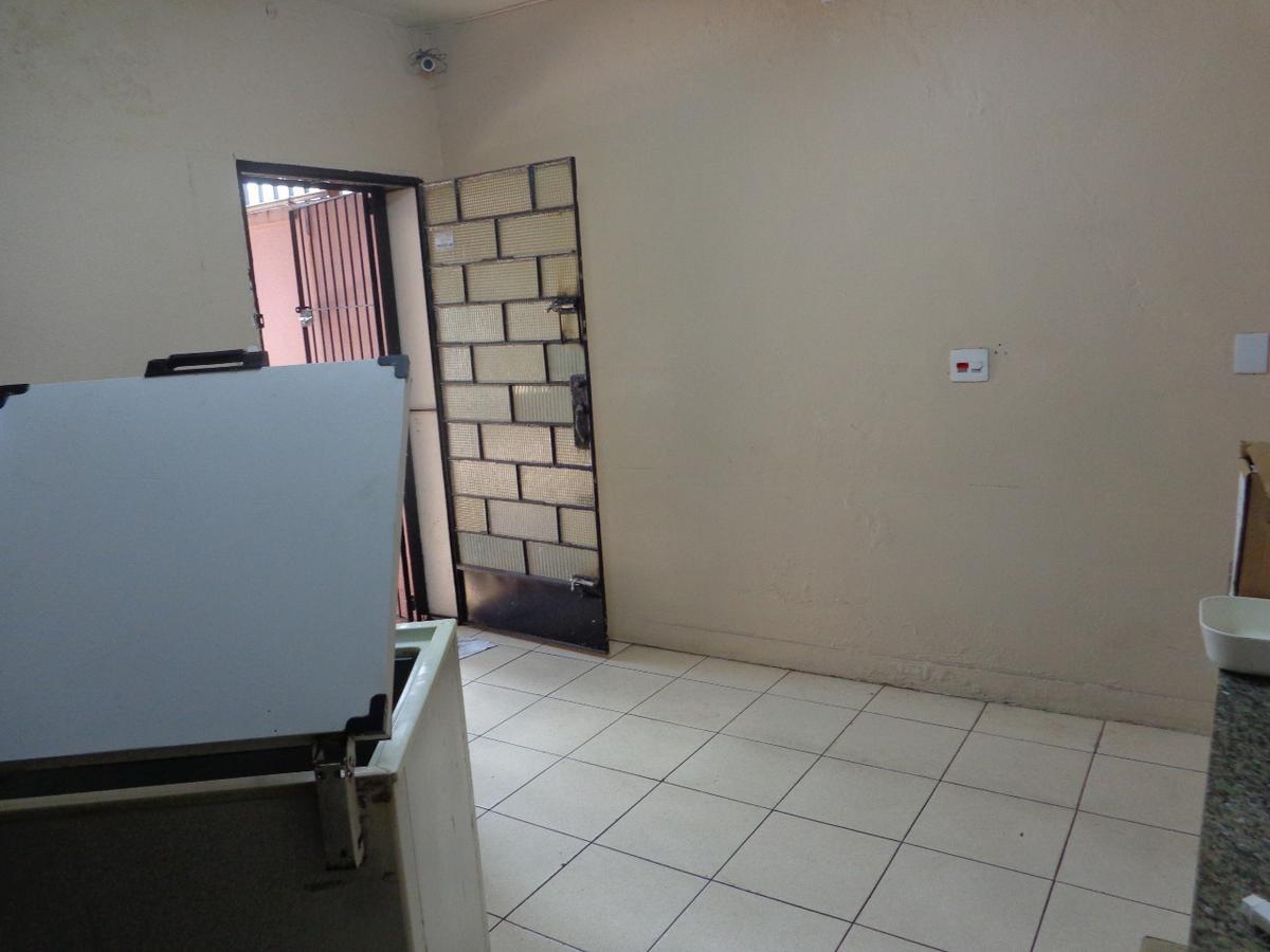 Casa, Nova Suíssa, 4 Quartos, 2 Vagas