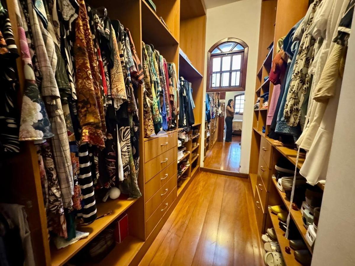 Casa, Trevo, 3 Quartos, 10 Vagas, 1 Suíte