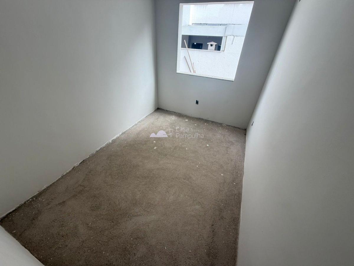 Casa, Santa Mônica, 3 Quartos, 4 Vagas, 1 Suíte