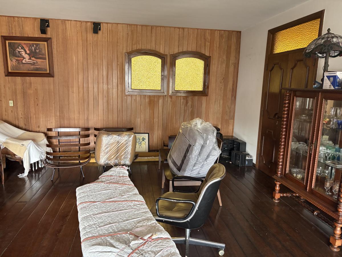 Casa, Vila Paris, 5 Quartos, 3 Vagas, 1 Suíte