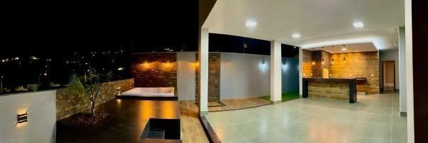 Casa, Campos Elíseos, 4 Quartos, 5 Vagas, 2 Suítes