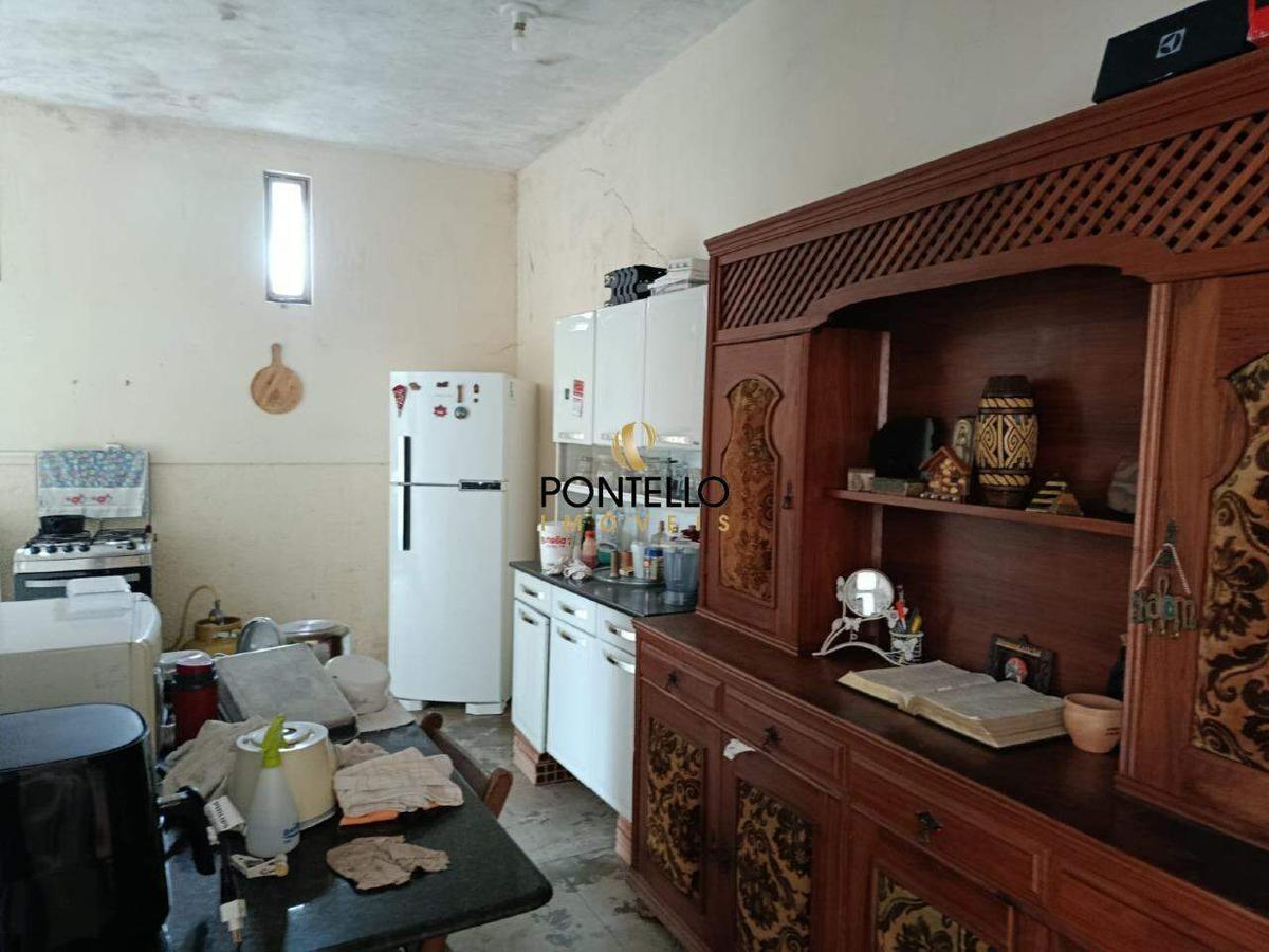 Casa, Jardim Arizona, 2 Quartos, 2 Vagas, 1 Suíte