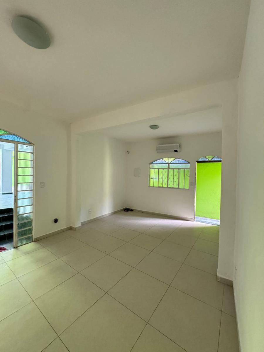Casa, Boa Vista, 3 Quartos, 4 Vagas, 1 Suíte