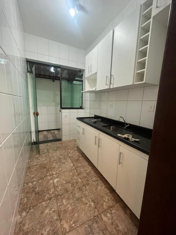 Casa Comercial, Castelo, 4 Quartos, 4 Vagas, 2 Suítes