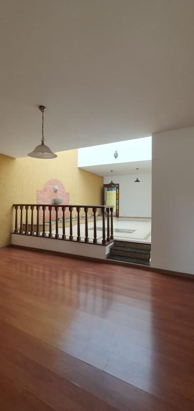 Casa, Jardim América, 4 Quartos, 4 Vagas, 1 Suíte