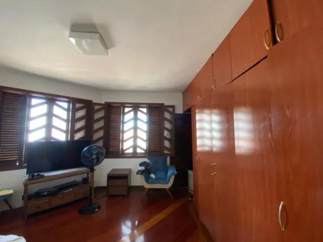 Casa, Castelo, 4 Quartos, 5 Vagas, 1 Suíte