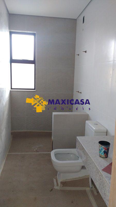 Casa, Planalto, 4 Quartos, 2 Vagas, 1 Suíte