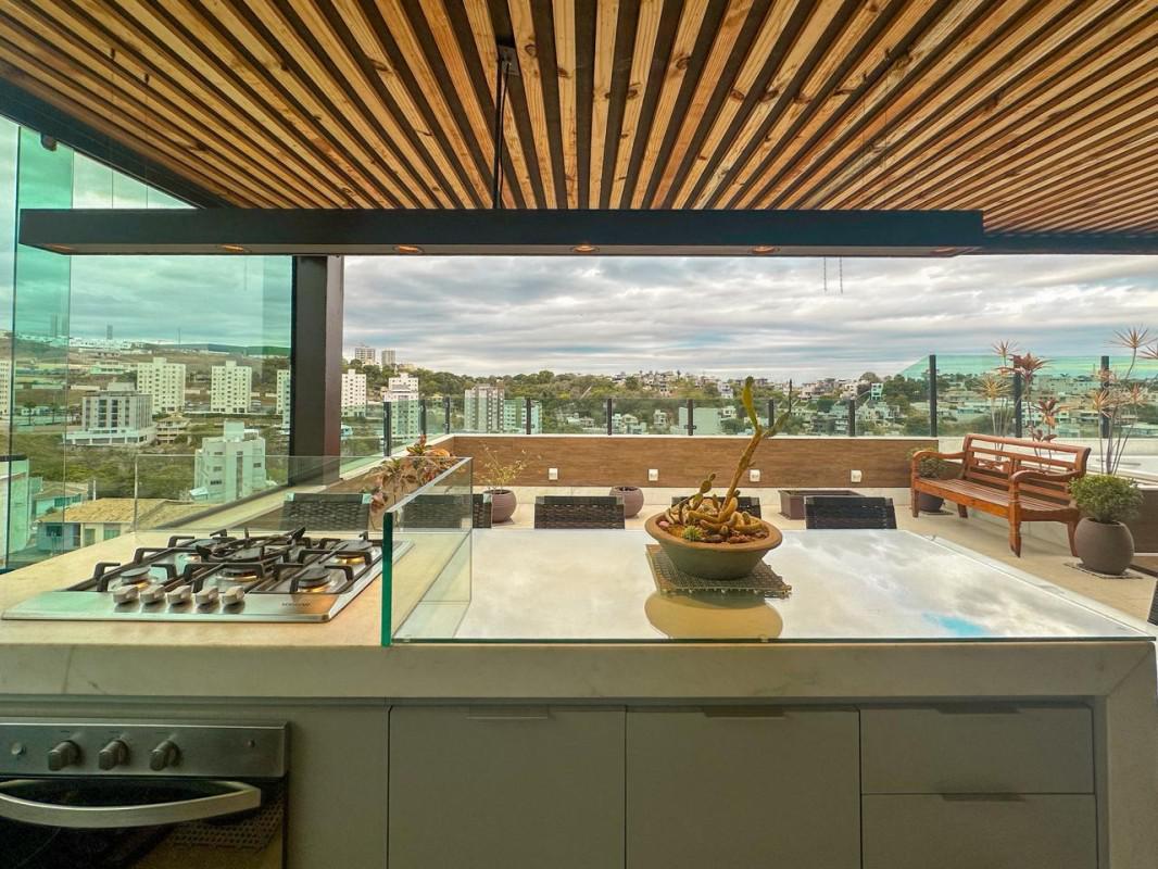 Cobertura, Cabral, 4 Quartos, 6 Vagas, 3 Suítes