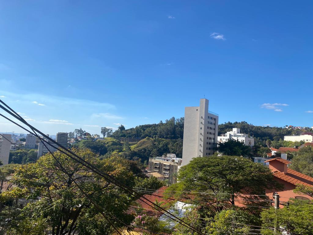 Casa, Santa Lúcia, 4 Quartos, 6 Vagas, 1 Suíte