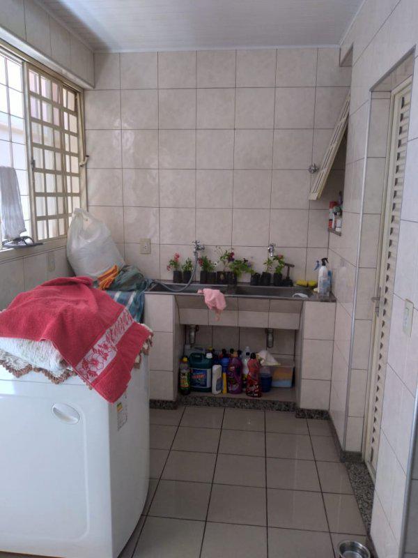 Casa, Tropical, 4 Quartos, 4 Vagas, 1 Suíte