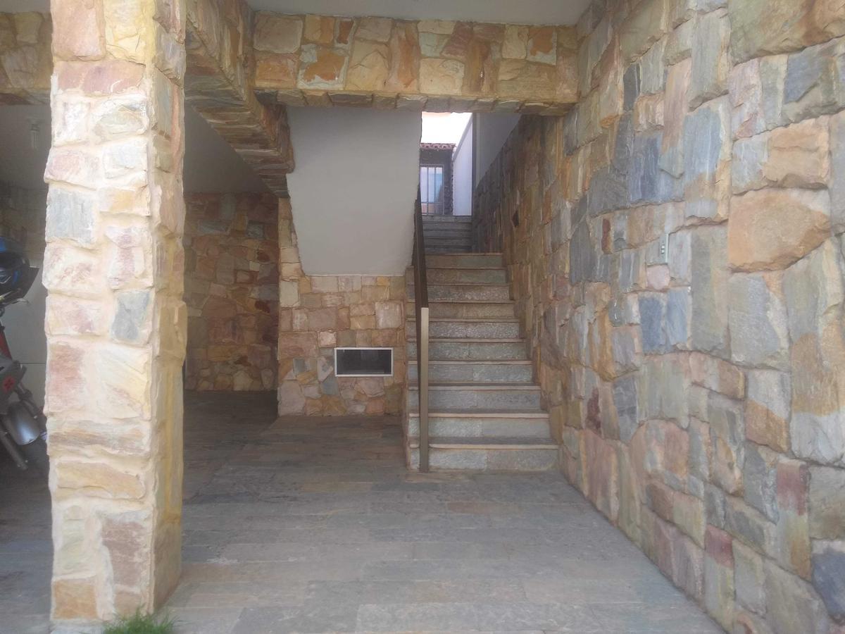 Casa, Fernão Dias, 6 Quartos, 5 Vagas, 4 Suítes