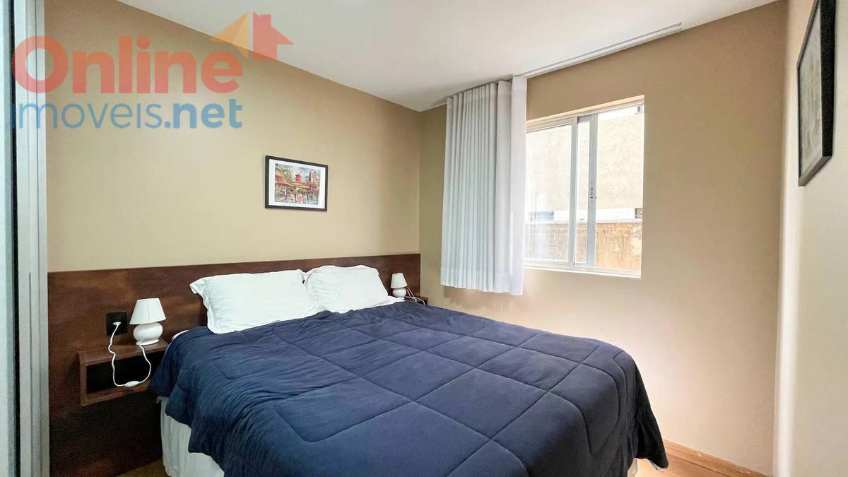 Apartamento, Sagrada Família, 3 Quartos, 0 Vaga, 1 Suíte